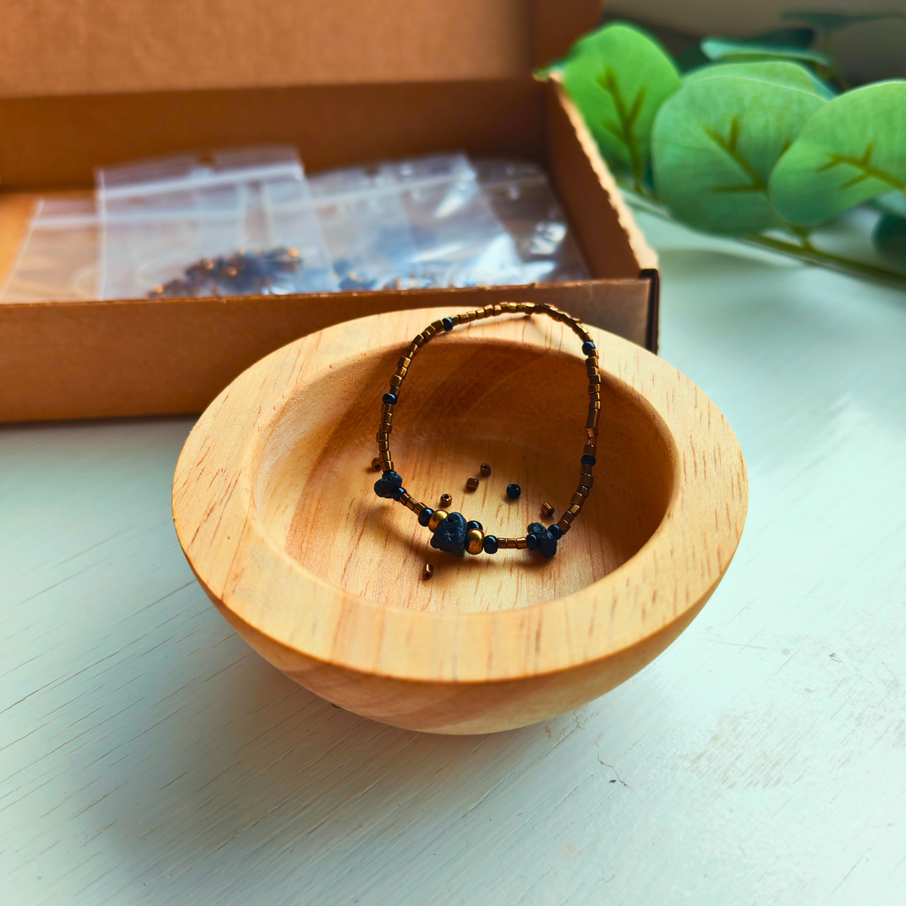 Lava Gold Party Set - 6 Bracelets Kits for Cozy Evening
