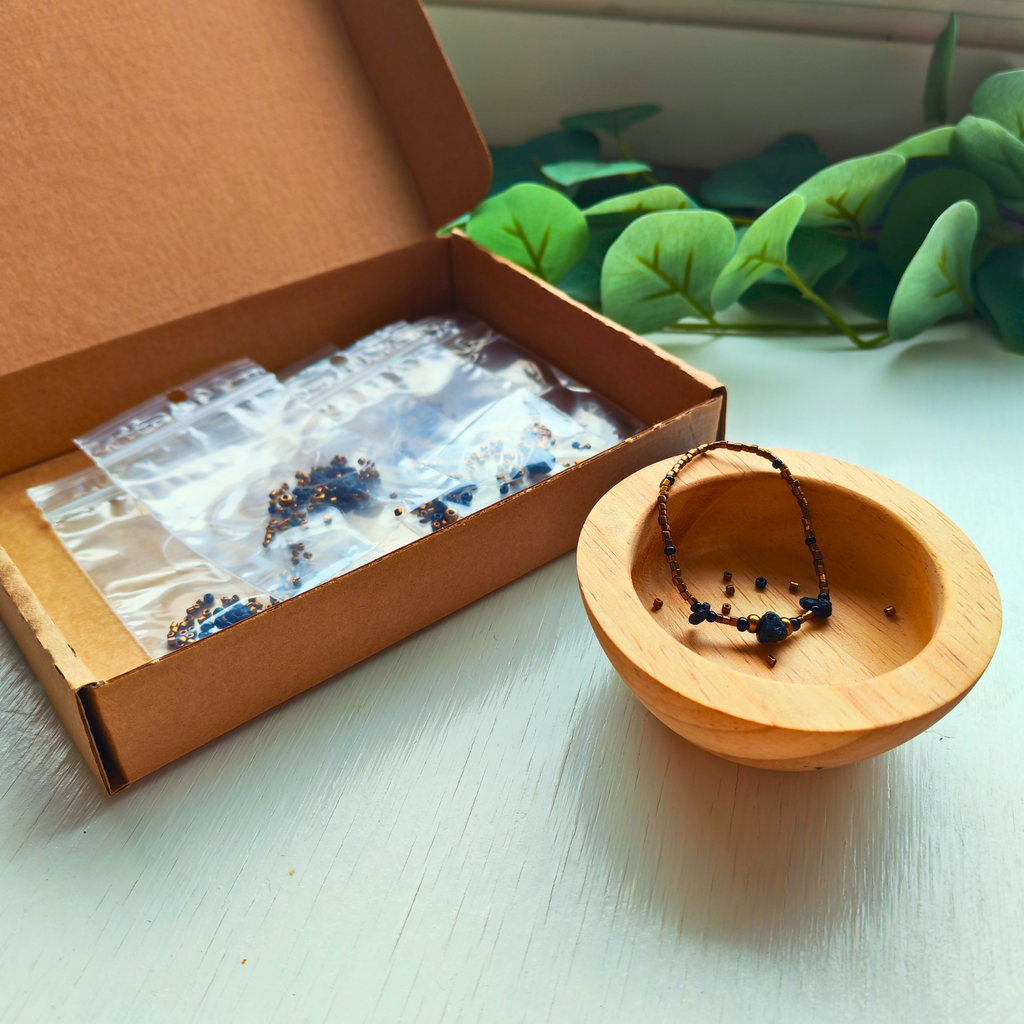 Lava Gold Party Set - 6 Bracelets Kits for Cozy Evening