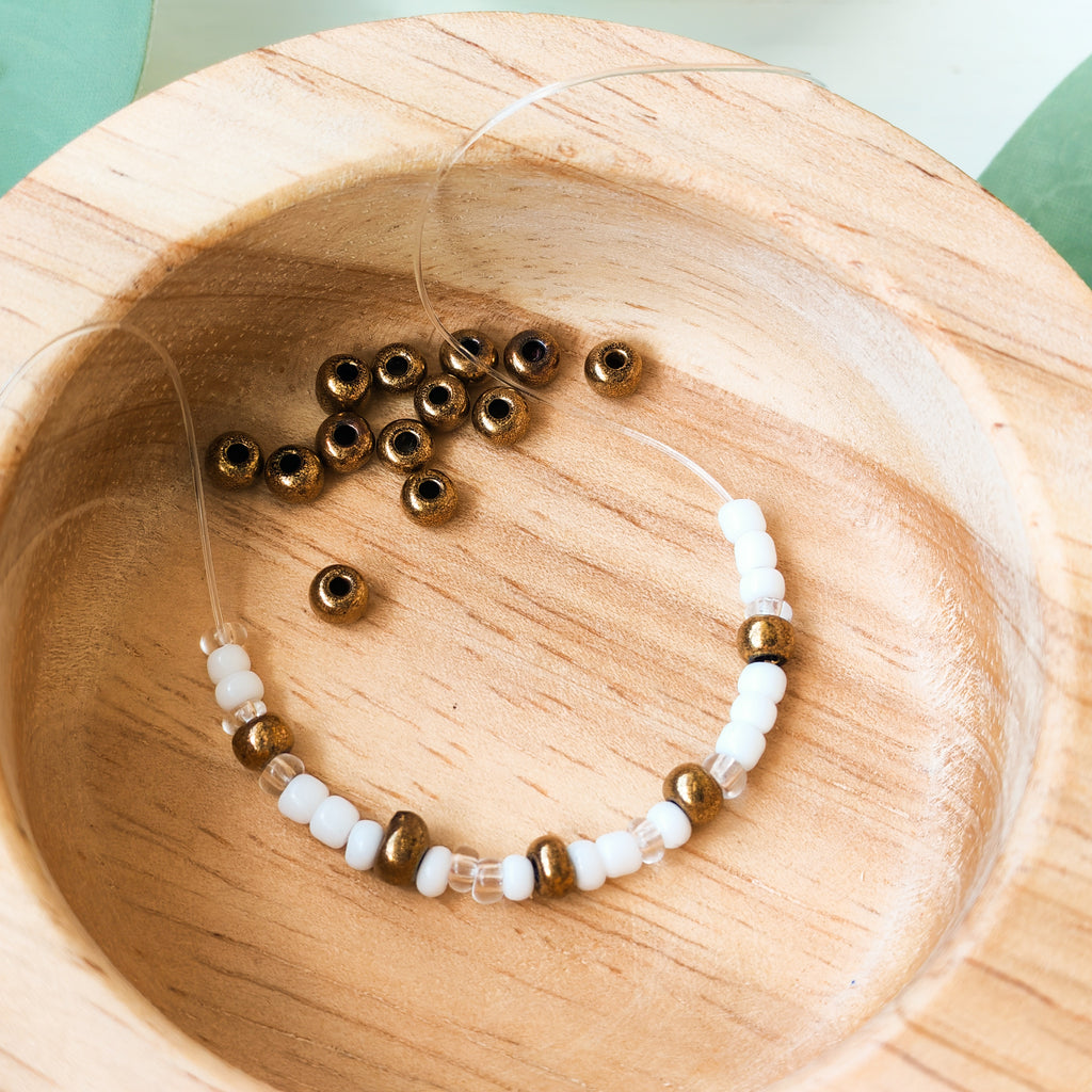 Golden Round - Extra Beads