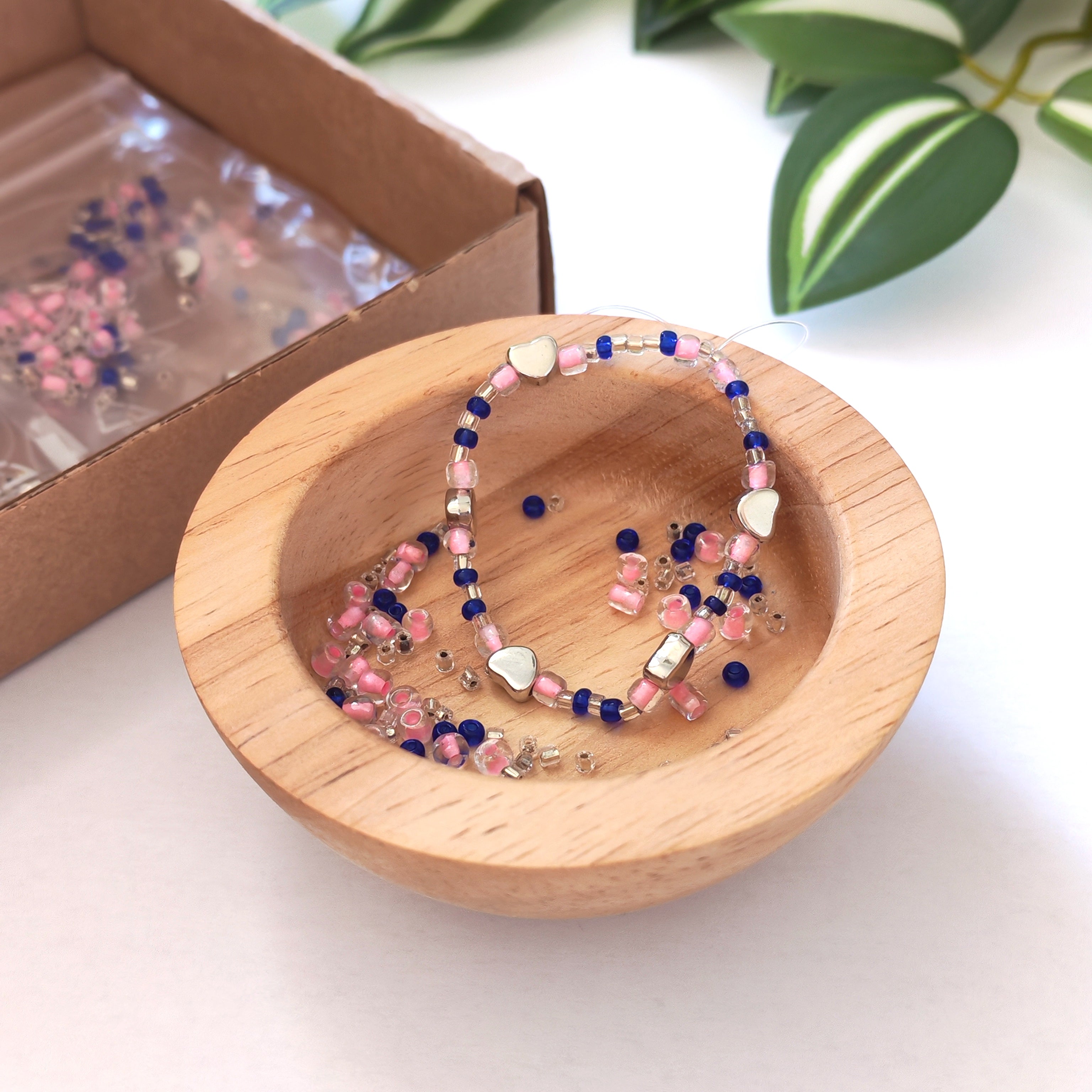 Sweet Navy – 1 Bracelet Kit for Cozy Evening